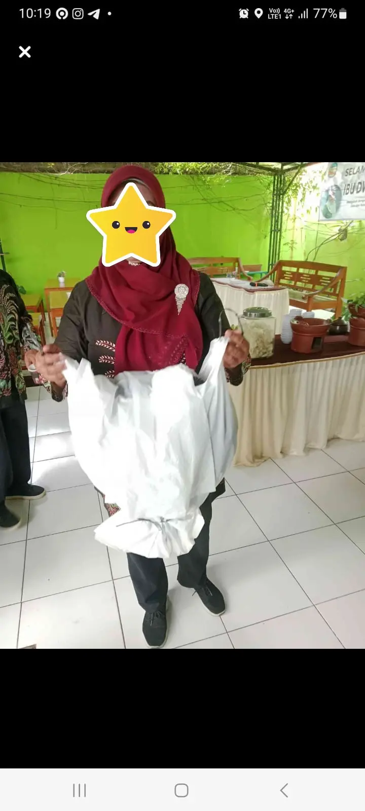 pembeli buket uang mix pecahan 50 ribu dan 20 ribu purwokertO