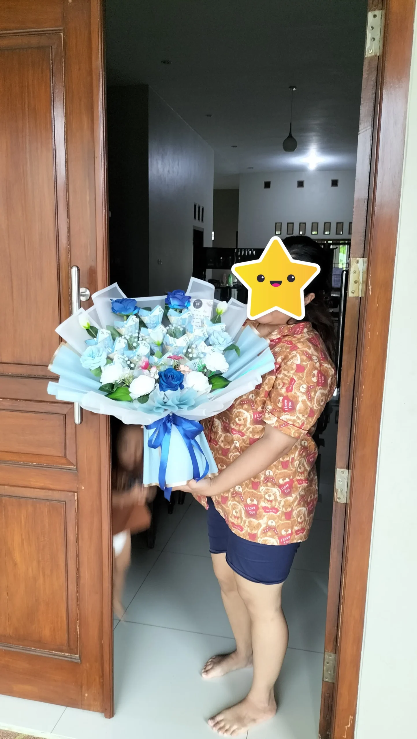 jual buket uang ulang tahun istri pake uang 50rb isi 10 lembar