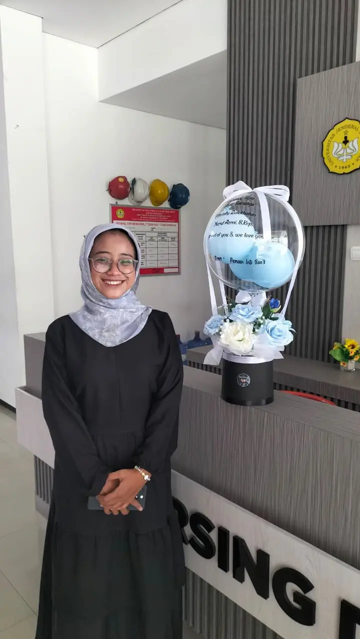 bloom box balon tema biru ucapan selamat seminar proposal