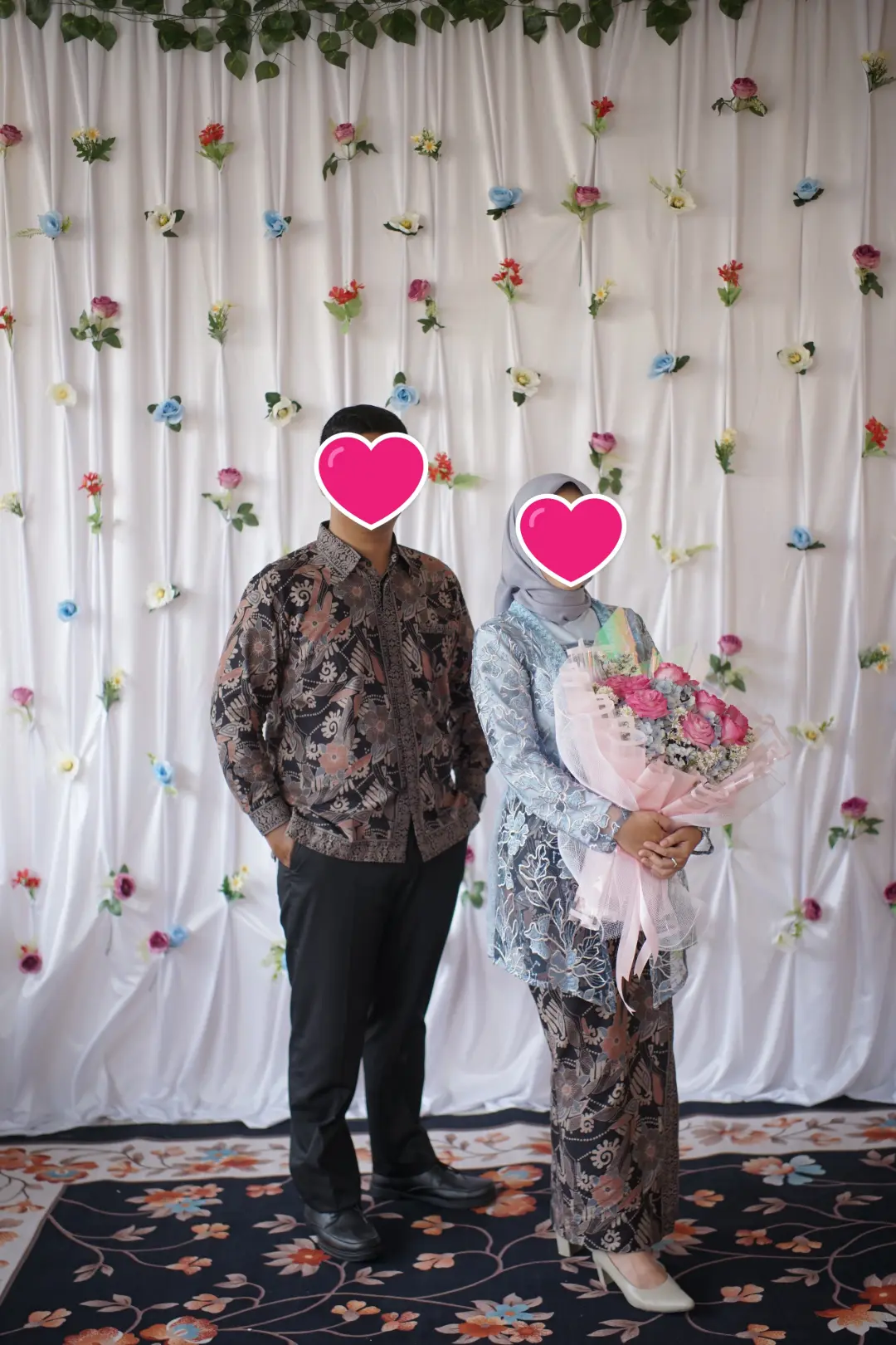 jual buket bunga segar isi mawar pink Hydrangea Purwokerto