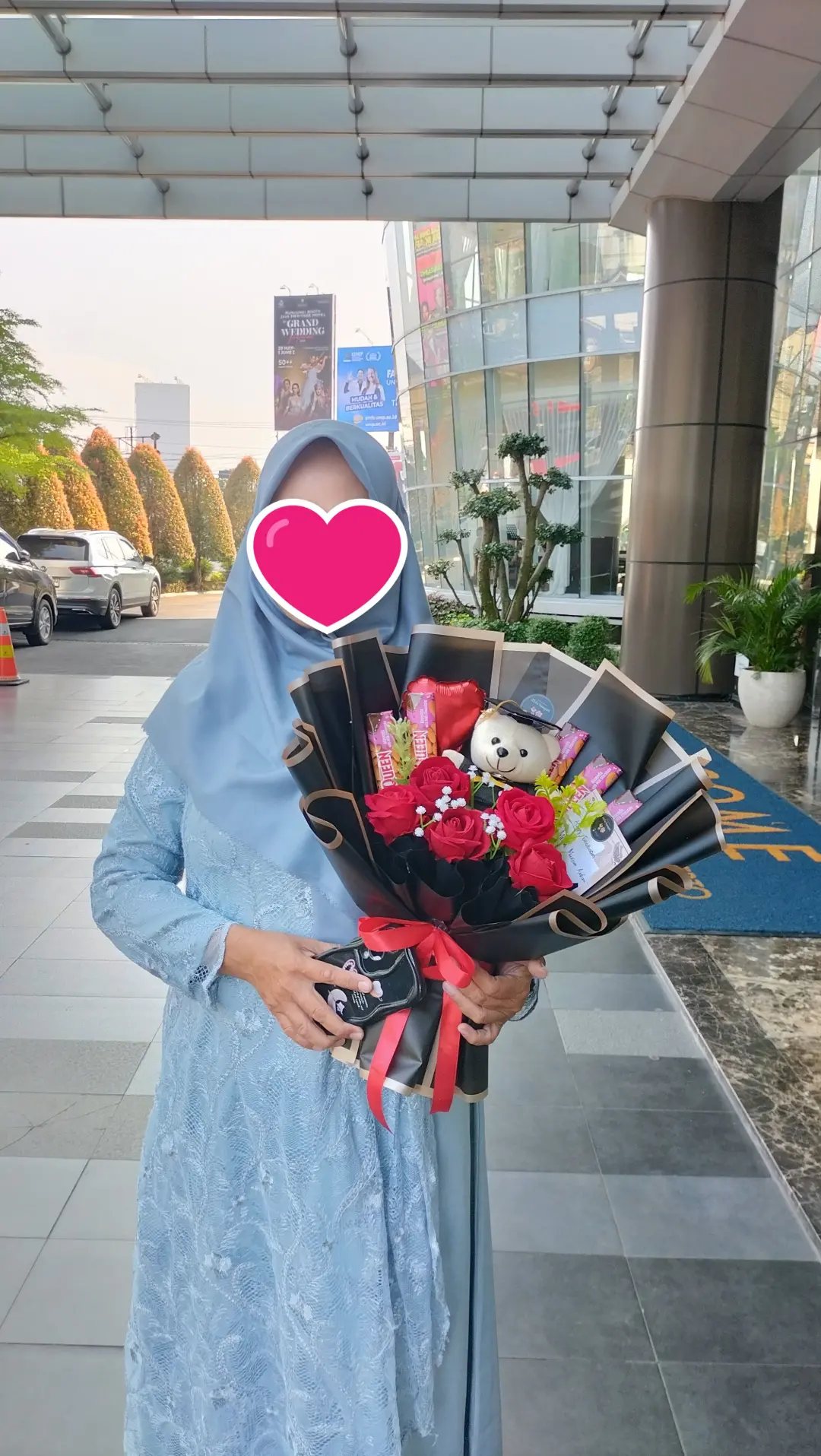 buket bunga wisuda untuk anak cowok
