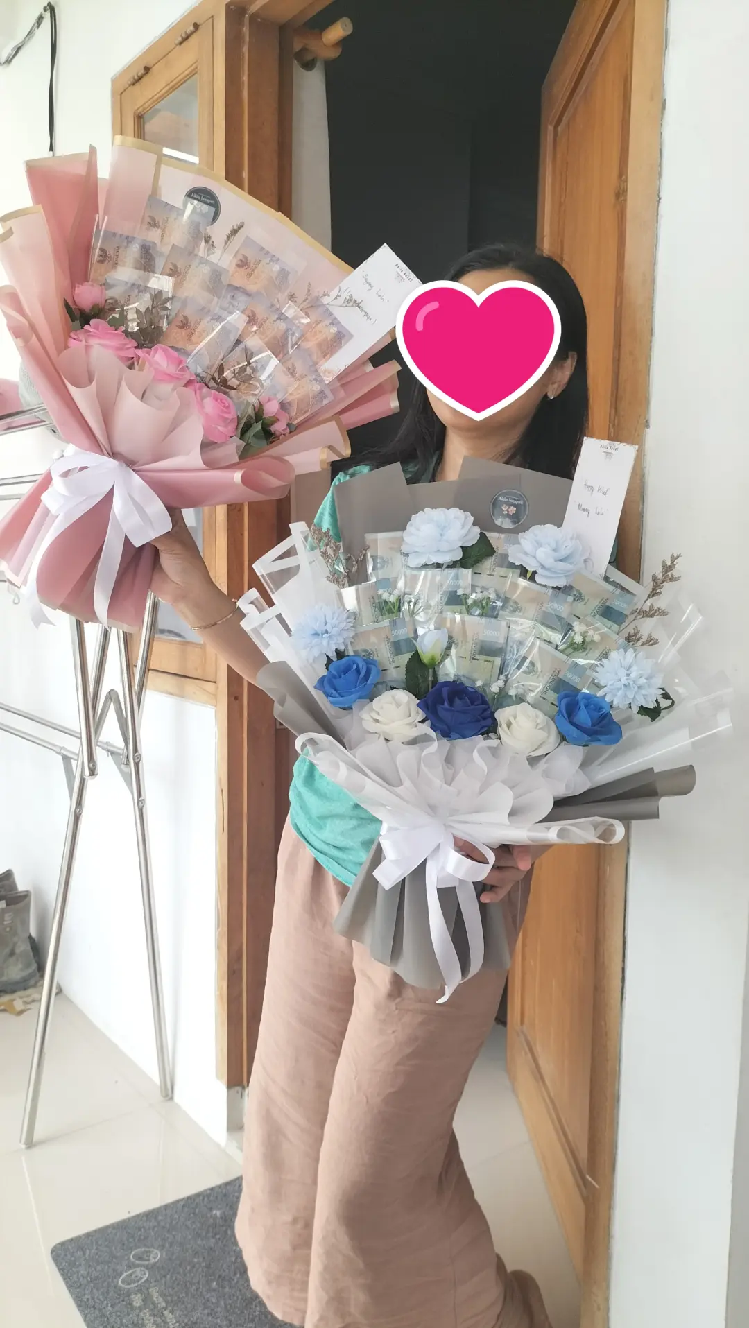 buket uang 50 ribu isi 10 lembar extra bunga ulang tahun istri purwokerto