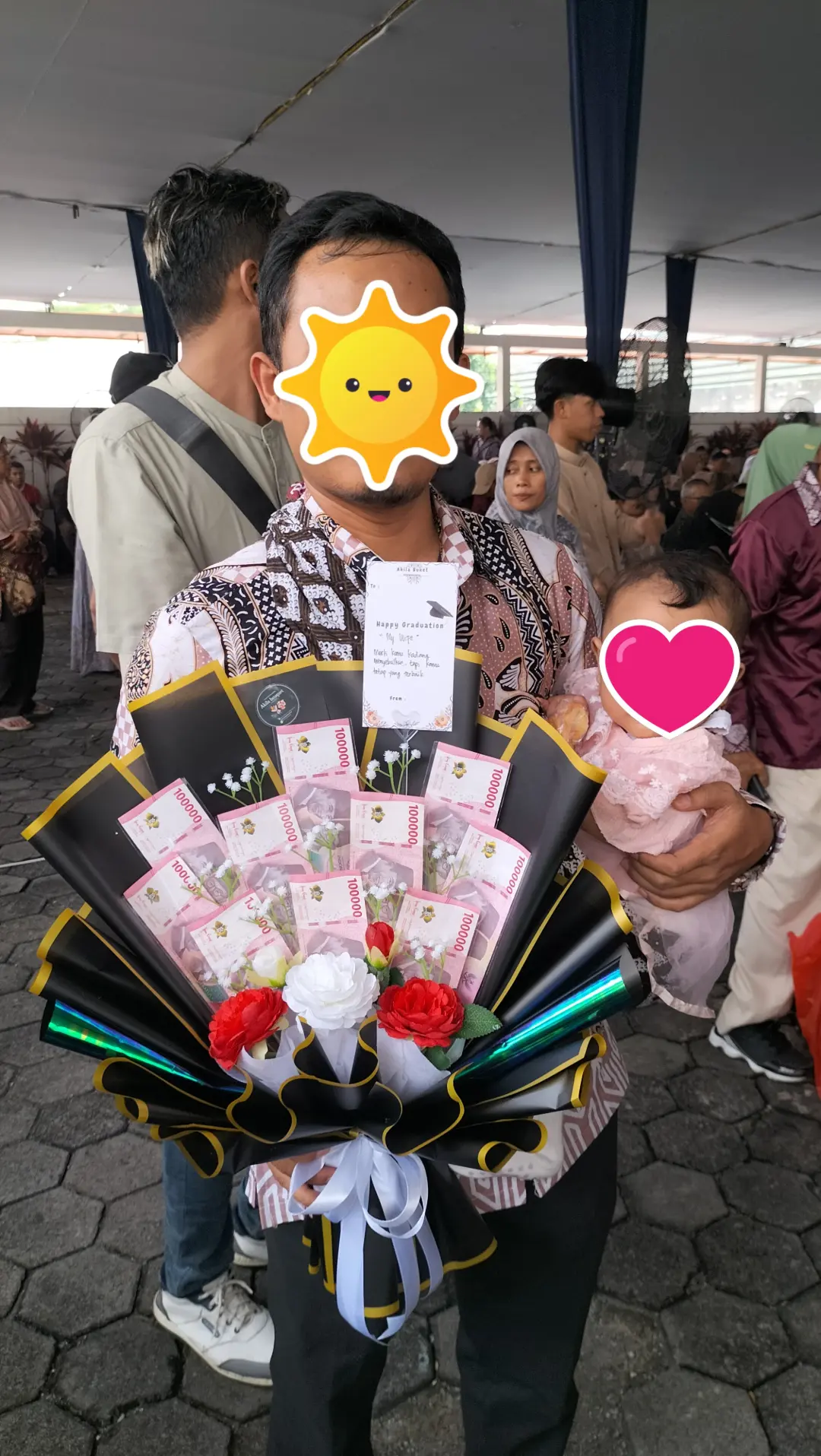 buket uang isi 1jt untuk acara wisuda
