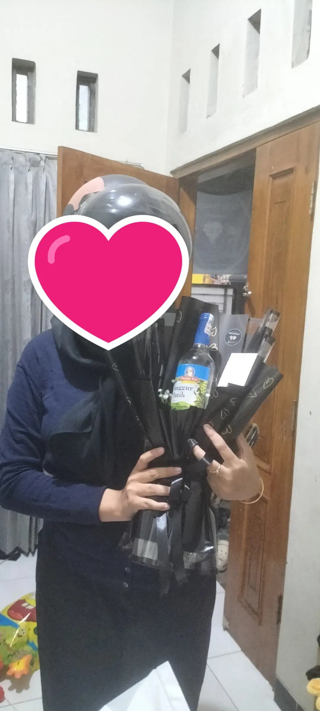 pembeli buket anggur putih
