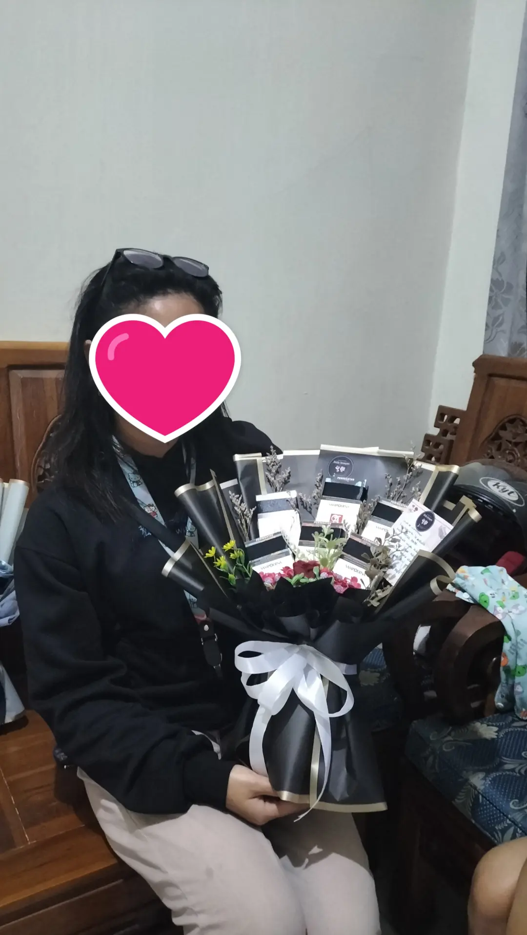 pembeli buket rokok sampoerna mild 16 batang
