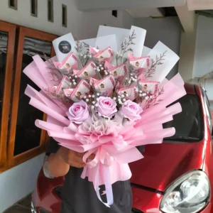 Buket Uang 100 Ribu Asli (Isi 10 Lembar) dihiasi Mawar Pink Anastasia Purwokerto