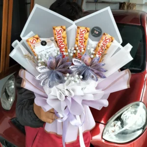Jual Buket Uang 10 Ribu dihiasi Silverqueen Fortune Money Purwokerto