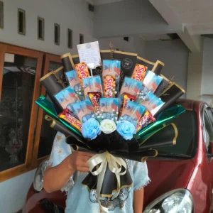 Jual Buket Uang 50 Ribu dihiasi Beng Beng Silverqueen Adipati Purwokerto