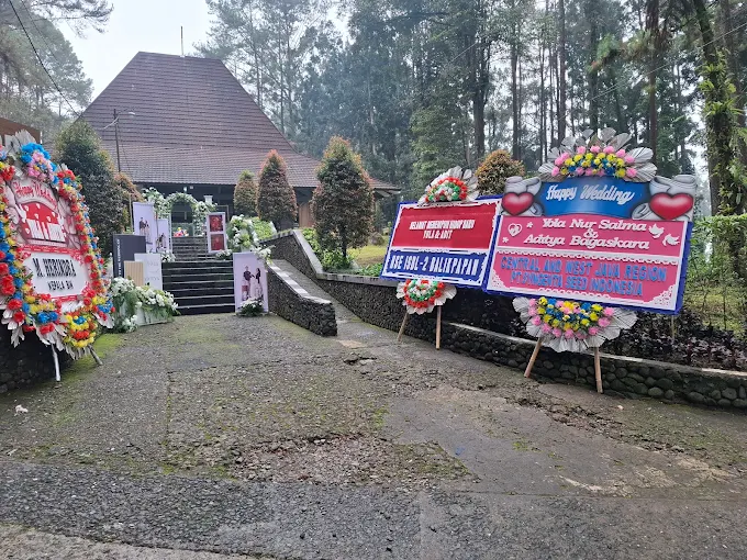 Bunga Papan Akila Florist