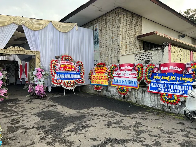 Bunga Papan Akila Florist